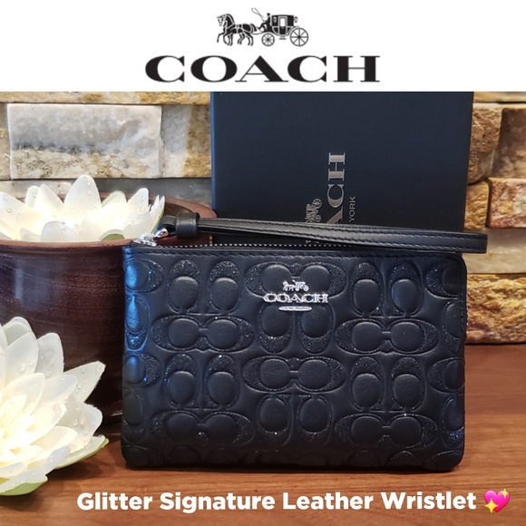 NEW Coach Glitter Signature Leather Wristlet w/box